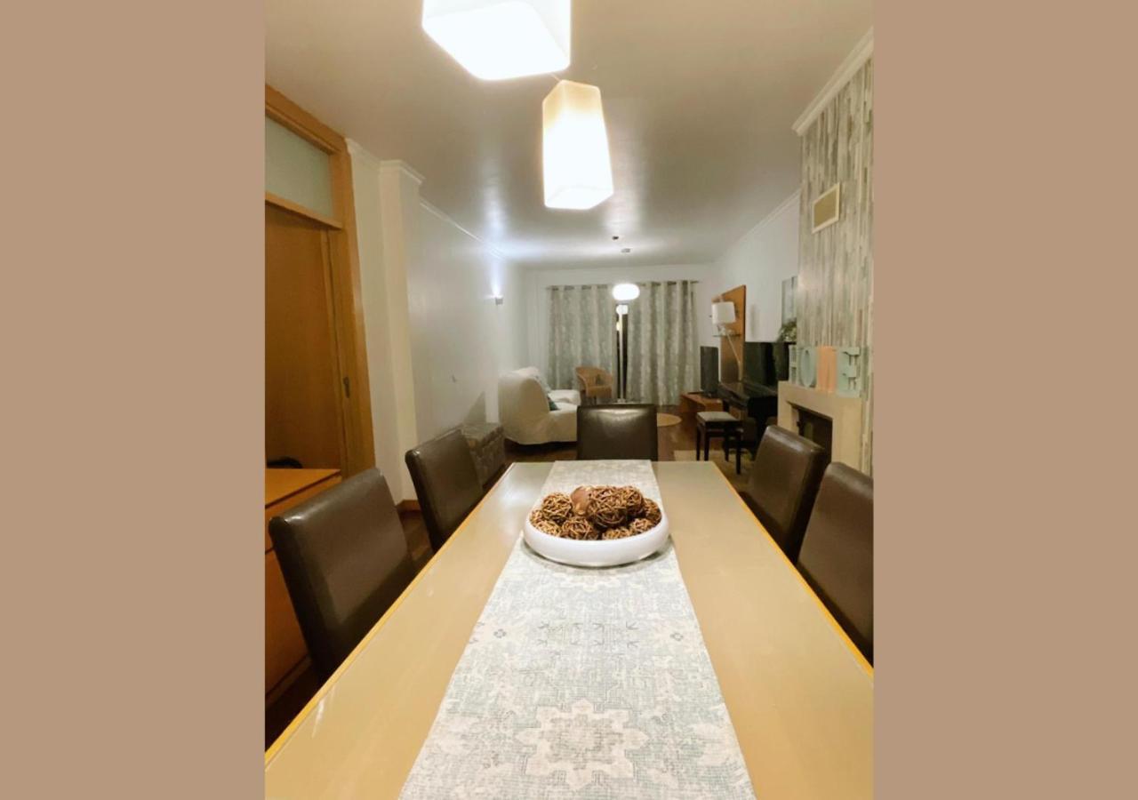 Espacoso T3 Com Terraco & Churrasqueira Apartment Campo (Porto)