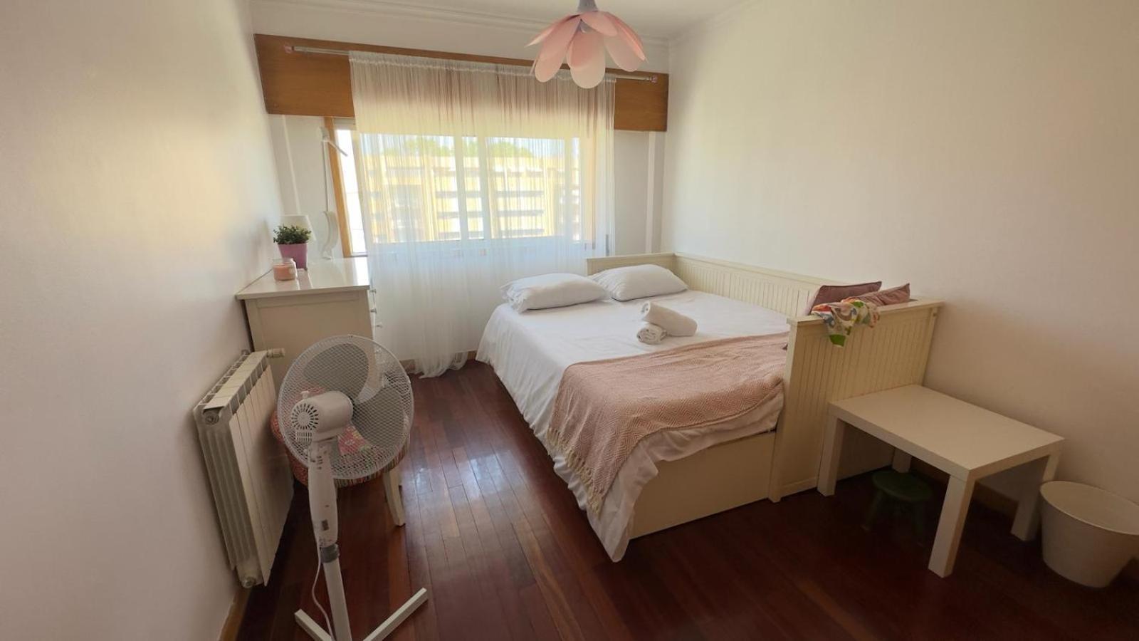 Apartment Espacoso T3 Com Terraco & Churrasqueira