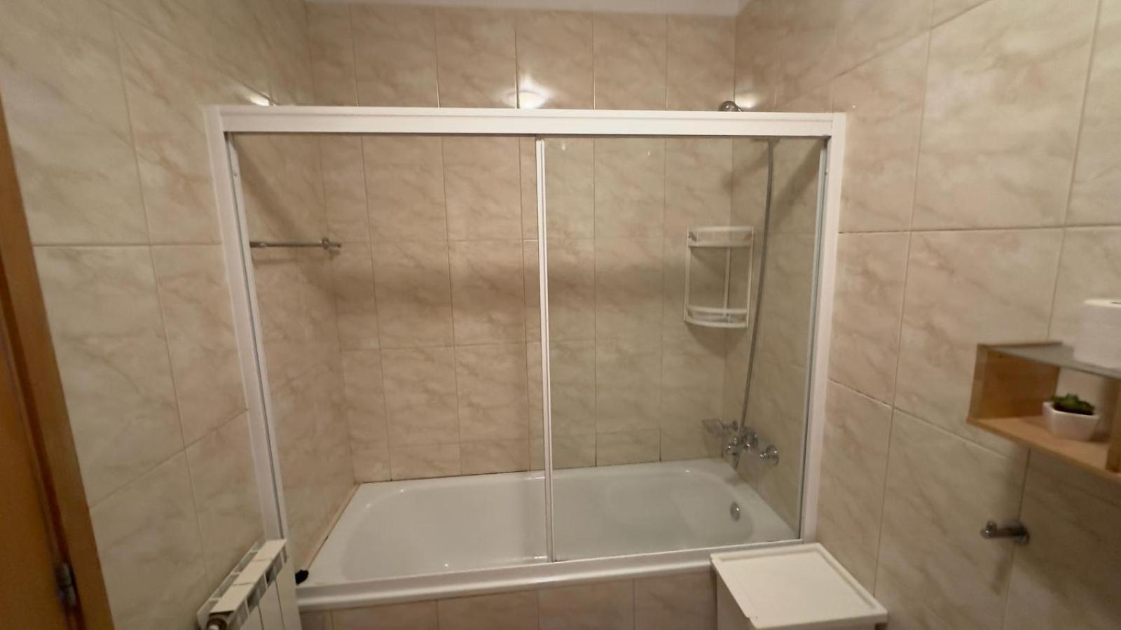Espacoso T3 Com Terraco & Churrasqueira Apartment *