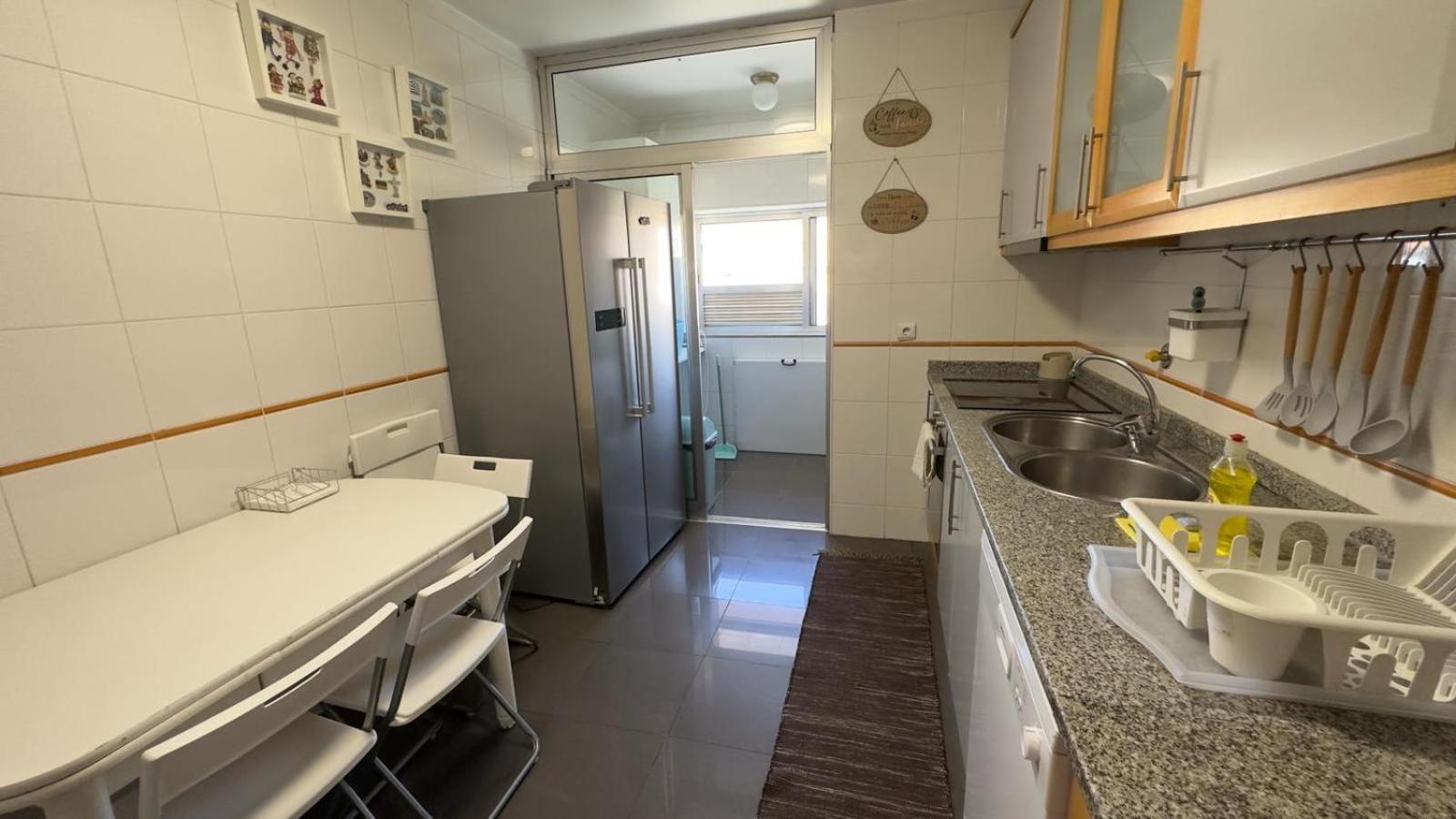 Apartment Espacoso T3 Com Terraco & Churrasqueira